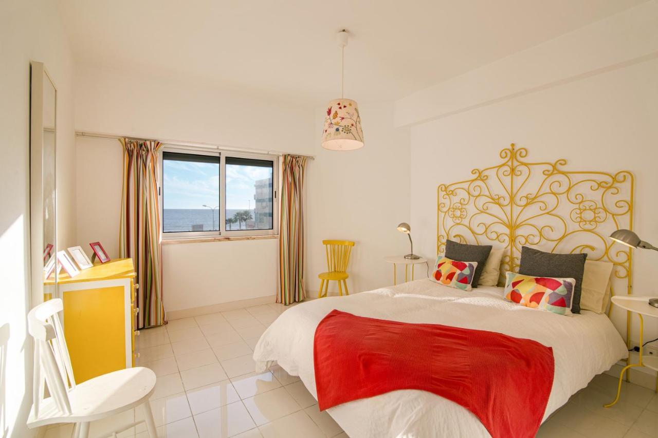 Modern Apartment By The Sea Quarteira Bagian luar foto