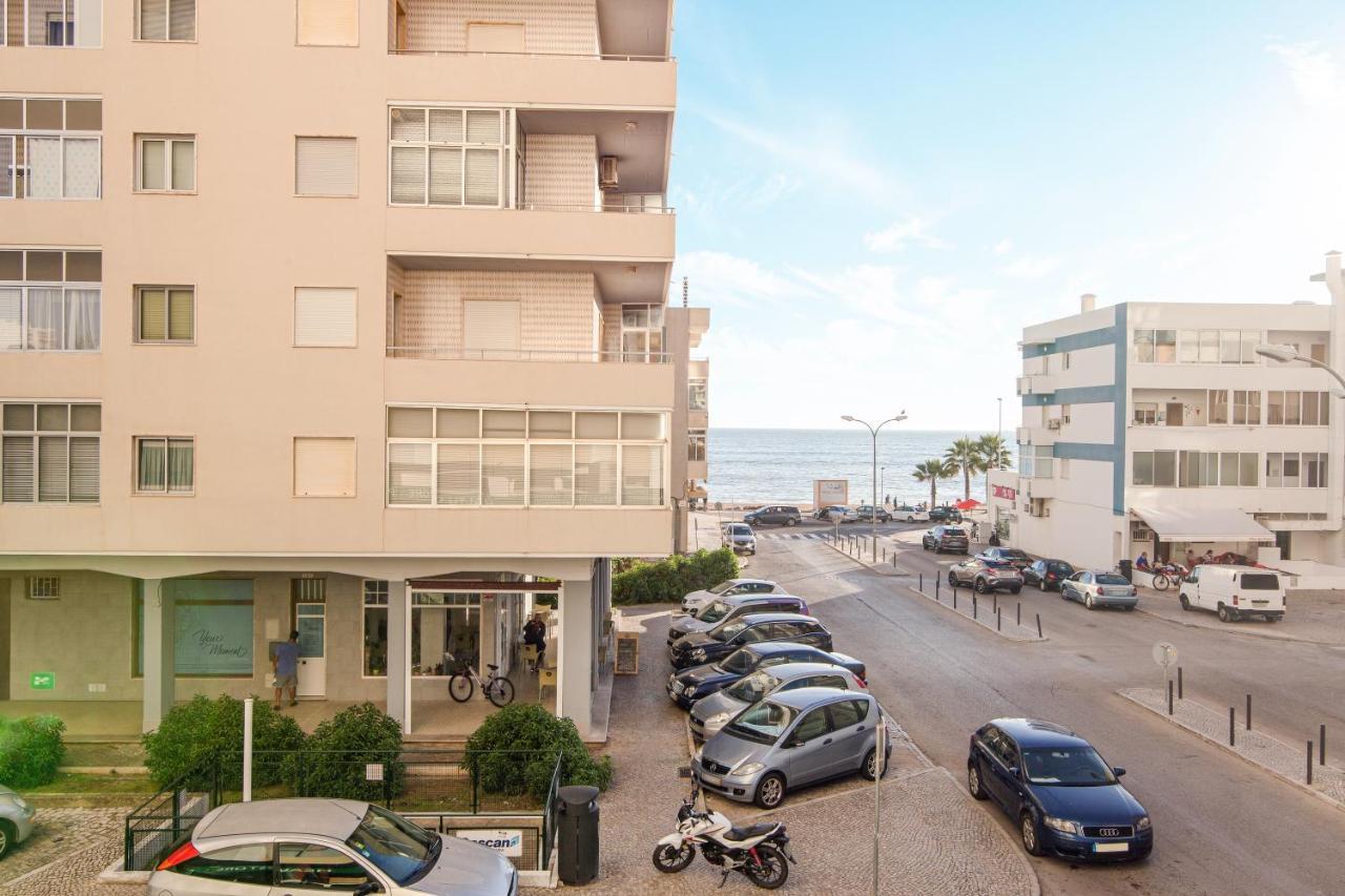 Modern Apartment By The Sea Quarteira Bagian luar foto